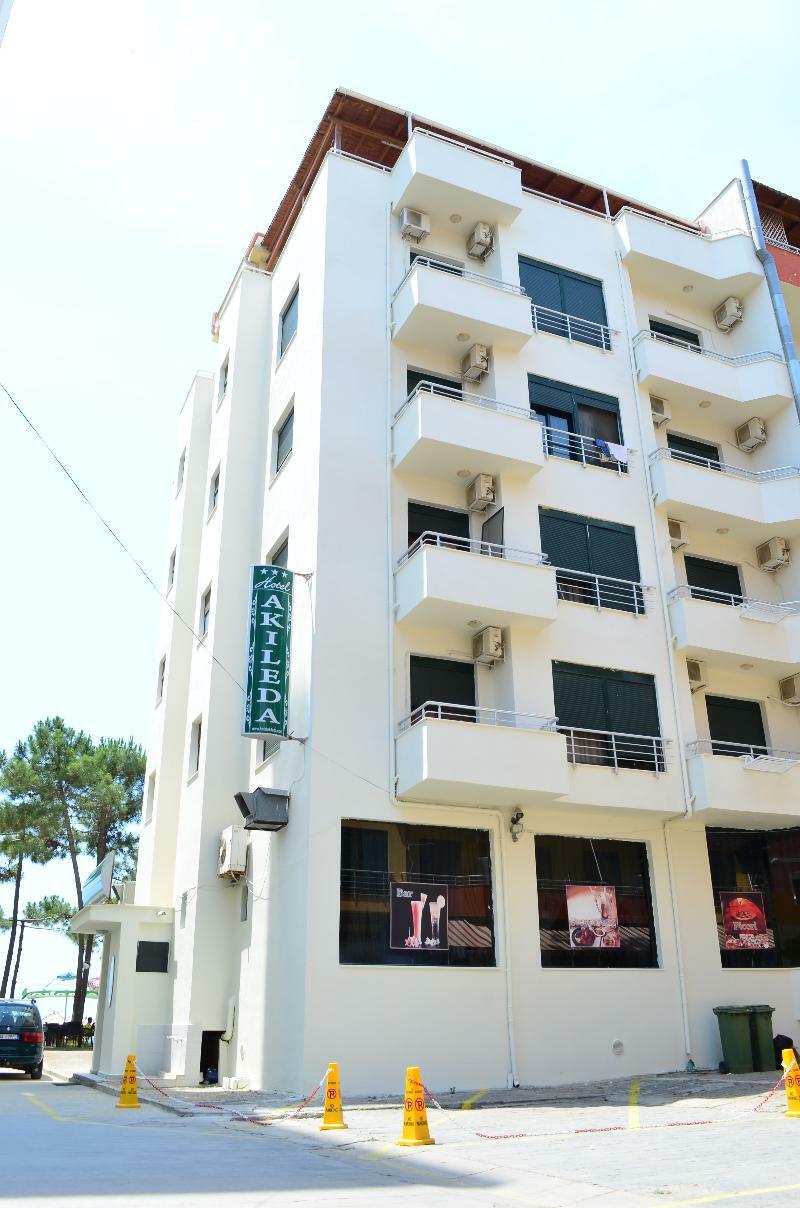 Akileda Hotel Durrës Exterior foto